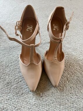 Women's Nude Patent T-Strap Pointed Toe Heels